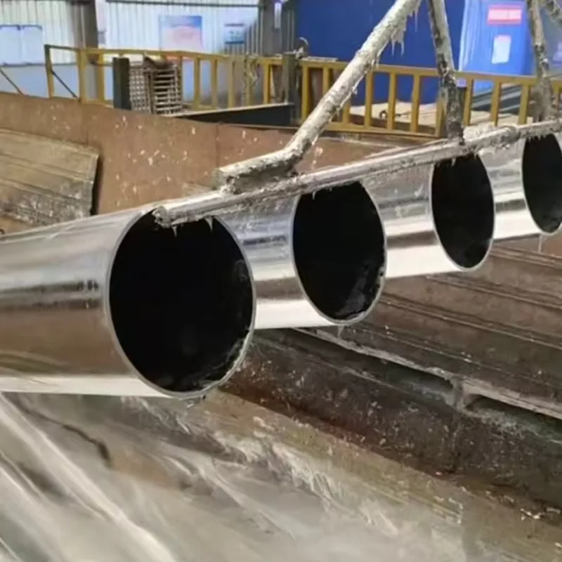 Pocinkana okrogla cev